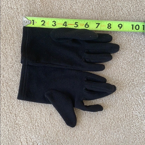 Black Hat and Gloves Bundle - Picture 7 of 8